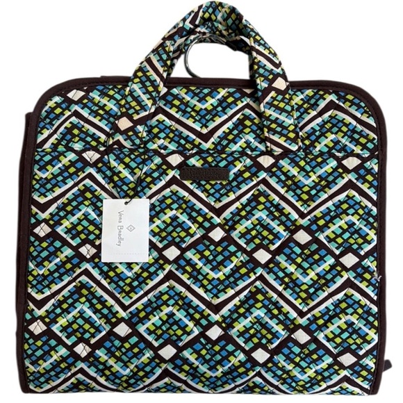Vera Bradley Handbags - NWT Vera Bradley Hanging Organizer Rain Forest Pattern Jewelry MakeUp Travel Kit